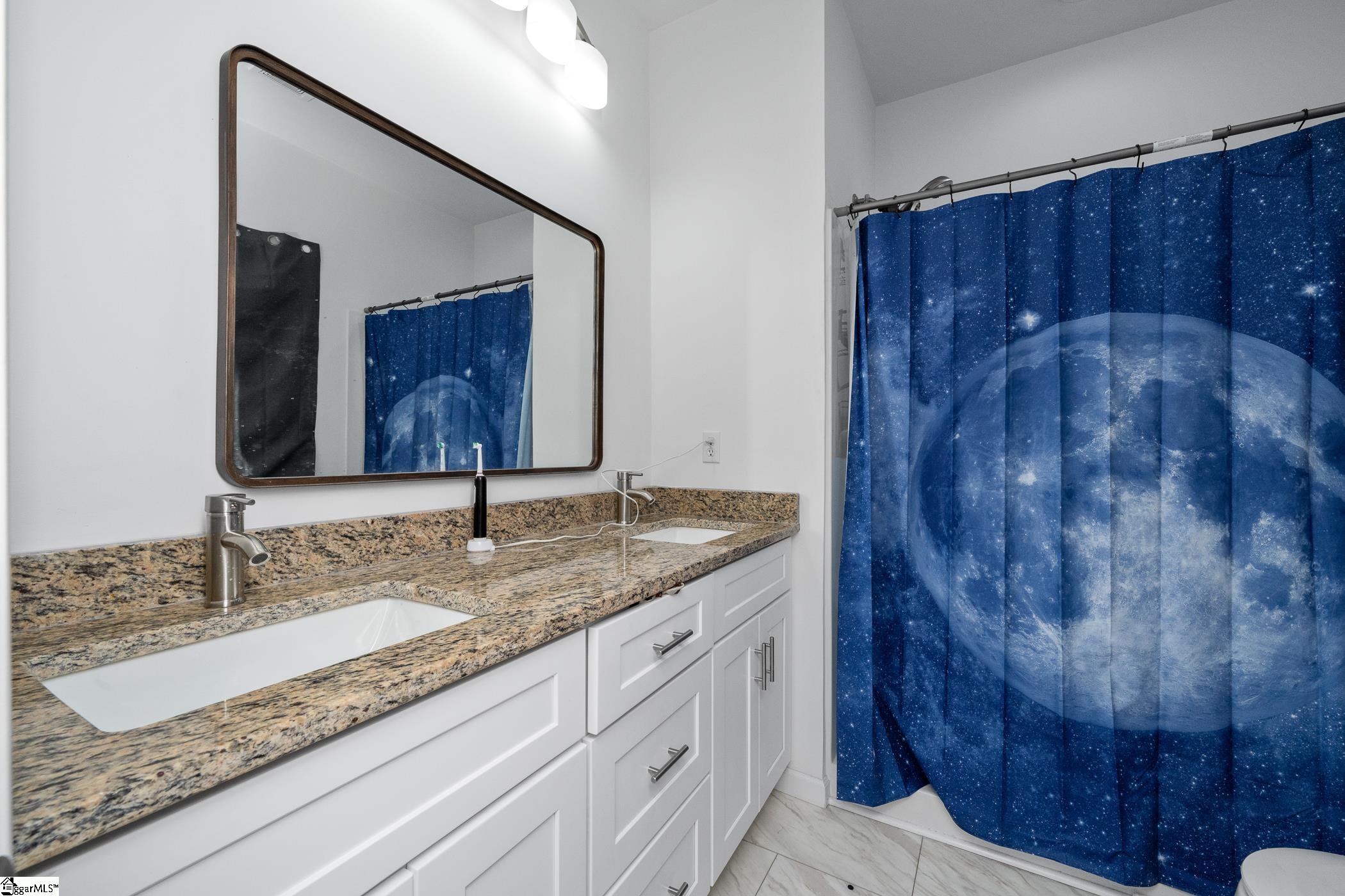 315 West Broad Street Iva, SC 29655 - Photo 7 of 11