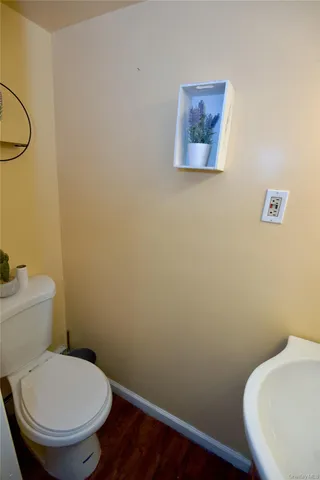 $749,999 | 528 14th Street, West Babylon, NY 11704