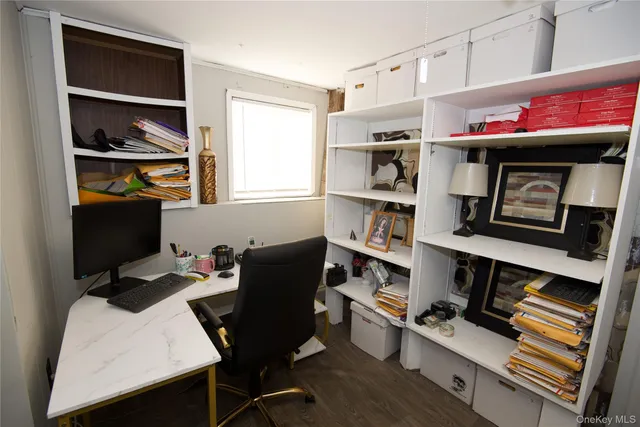 $749,999 | 528 14th Street, West Babylon, NY 11704