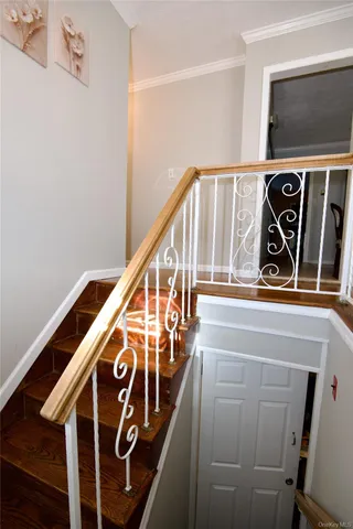 $749,999 | 528 14th Street, West Babylon, NY 11704