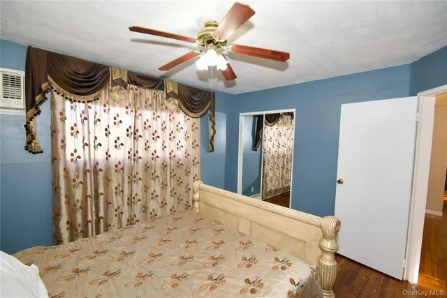 $749,999 | 528 14th Street, West Babylon, NY 11704