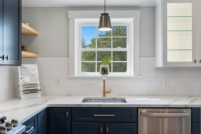 $799,000 | 9 Village Circle, Brunswick, ME 04011