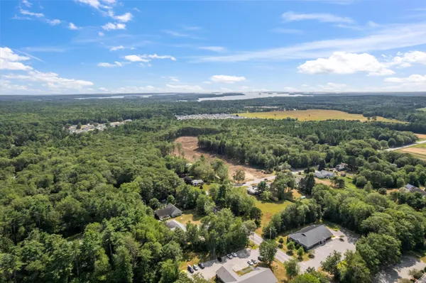 $799,000 | 9 Village Circle, Brunswick, ME 04011