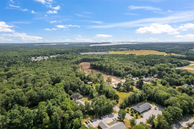 $799,000 | 9 Village Circle, Brunswick, ME 04011