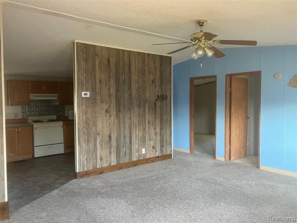 316 Hidden Ridge Road Morrice, MI 48857 - Photo 4 of 21 Gallery Image 4