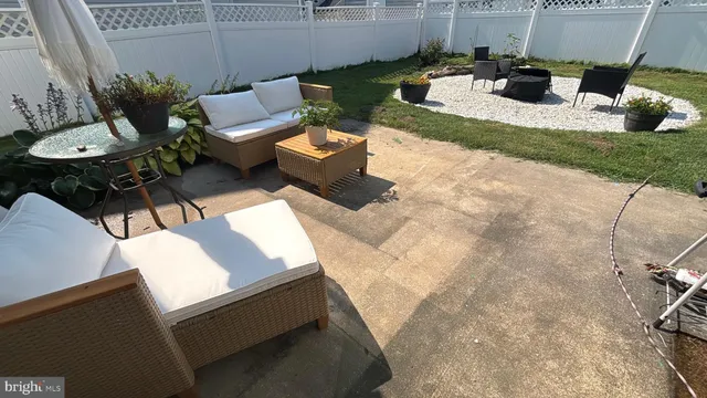 a view of outdoor space yard and patio