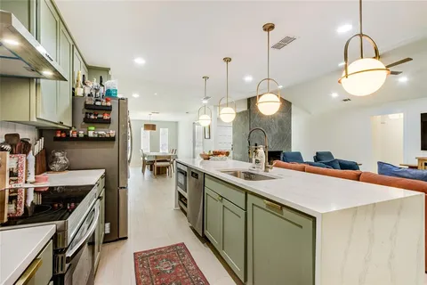 $435,000 | 1209 Wade Drive, Bedford, TX 76022