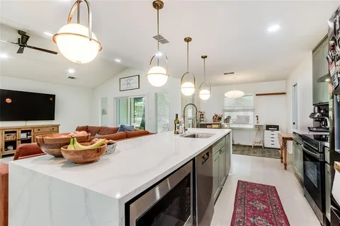 $435,000 | 1209 Wade Drive, Bedford, TX 76022
