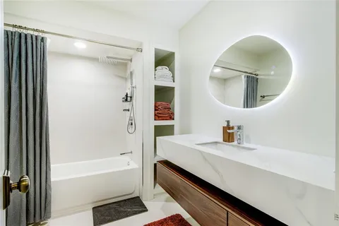 $435,000 | 1209 Wade Drive, Bedford, TX 76022