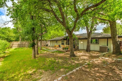 $435,000 | 1209 Wade Drive, Bedford, TX 76022