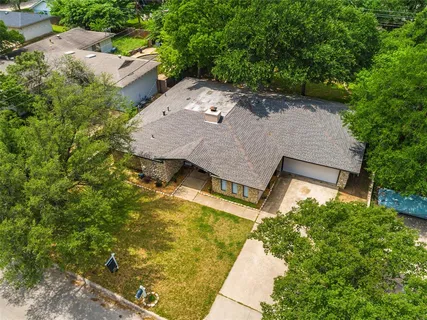 $435,000 | 1209 Wade Drive, Bedford, TX 76022