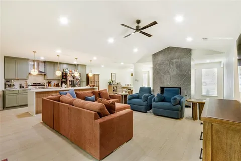 $435,000 | 1209 Wade Drive, Bedford, TX 76022