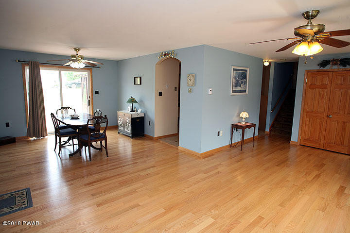 47 Elizabeth Road Beach Lake, PA 18405 - Photo 7 of 29 06 22 18 009