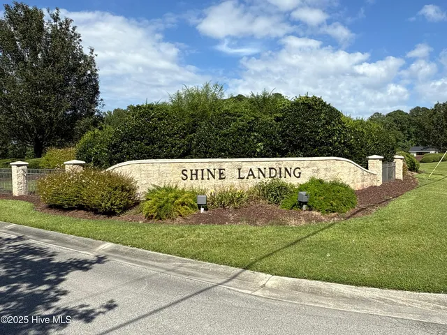 $229,000 | 104 Sunshine Drive, Arapahoe, NC 28510