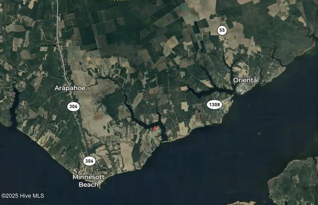 $229,000 | 104 Sunshine Drive, Arapahoe, NC 28510