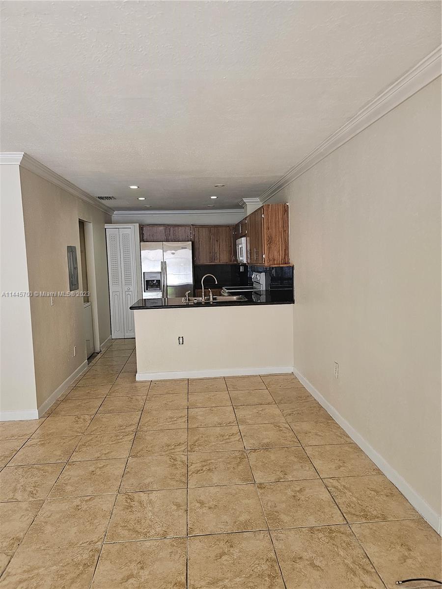 8460 Southwest 156th Place, Unit 725 Miami, FL 33193 - Photo 8 of 22