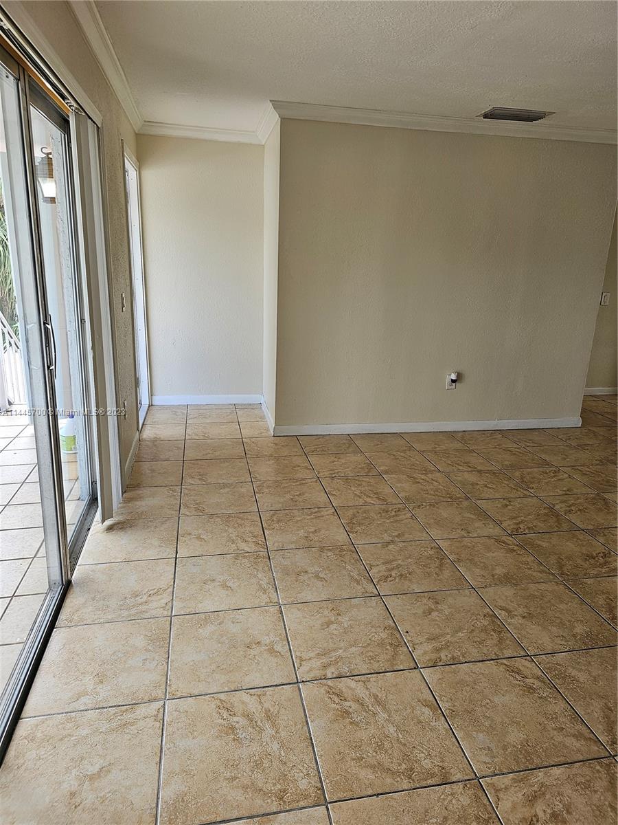 8460 Southwest 156th Place, Unit 725 Miami, FL 33193 - Photo 9 of 22