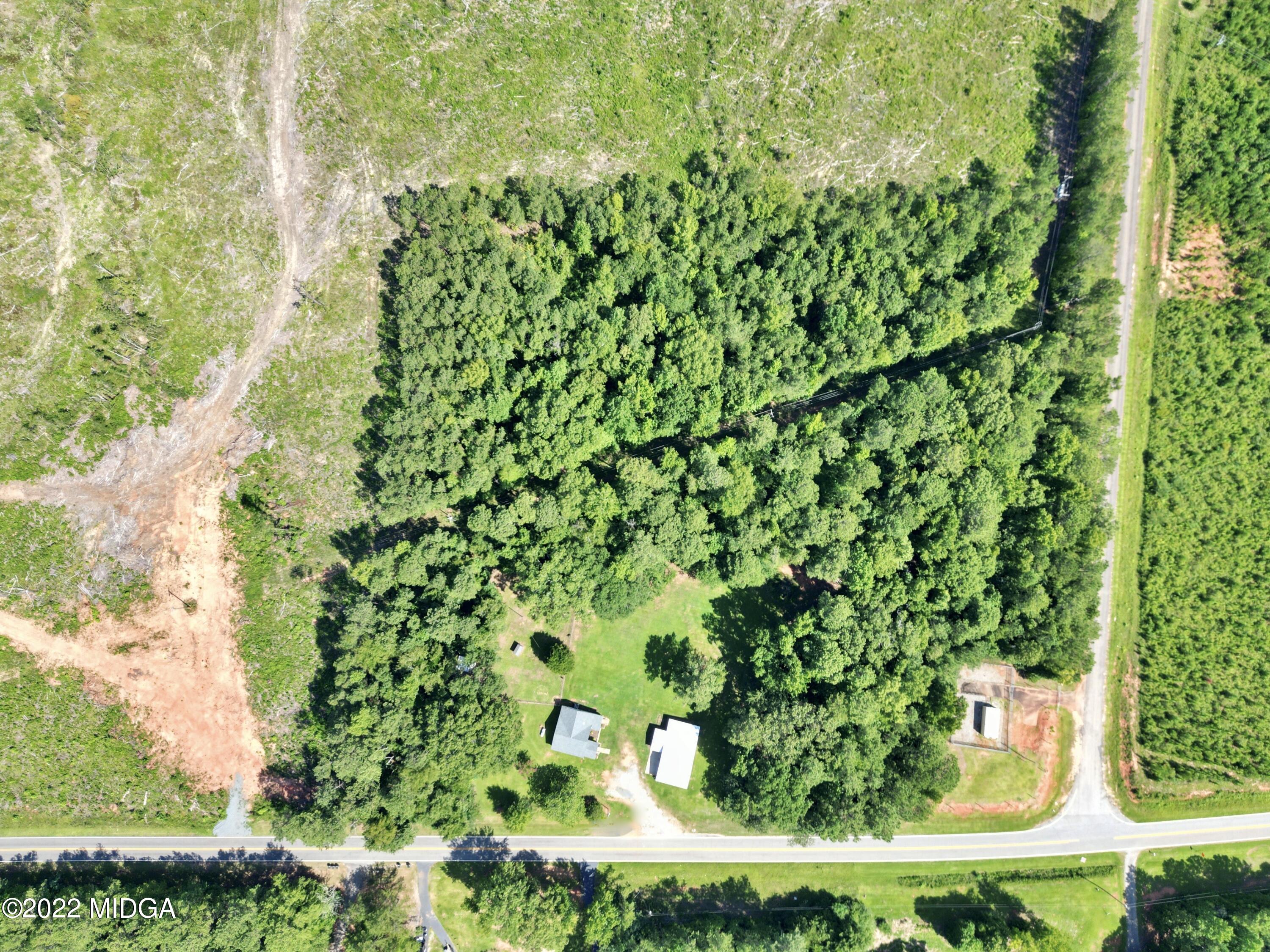 6277 East Hopewell Road Musella, GA 31066 - Photo 27 of 29 Photo_1080295454_DJI_30_jpg_7454546_0_20