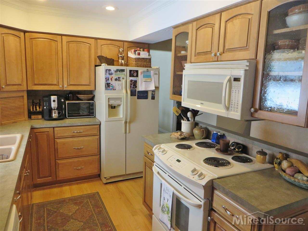 2599 Clark Road Lapeer, MI 48446 - Photo 4 of 35