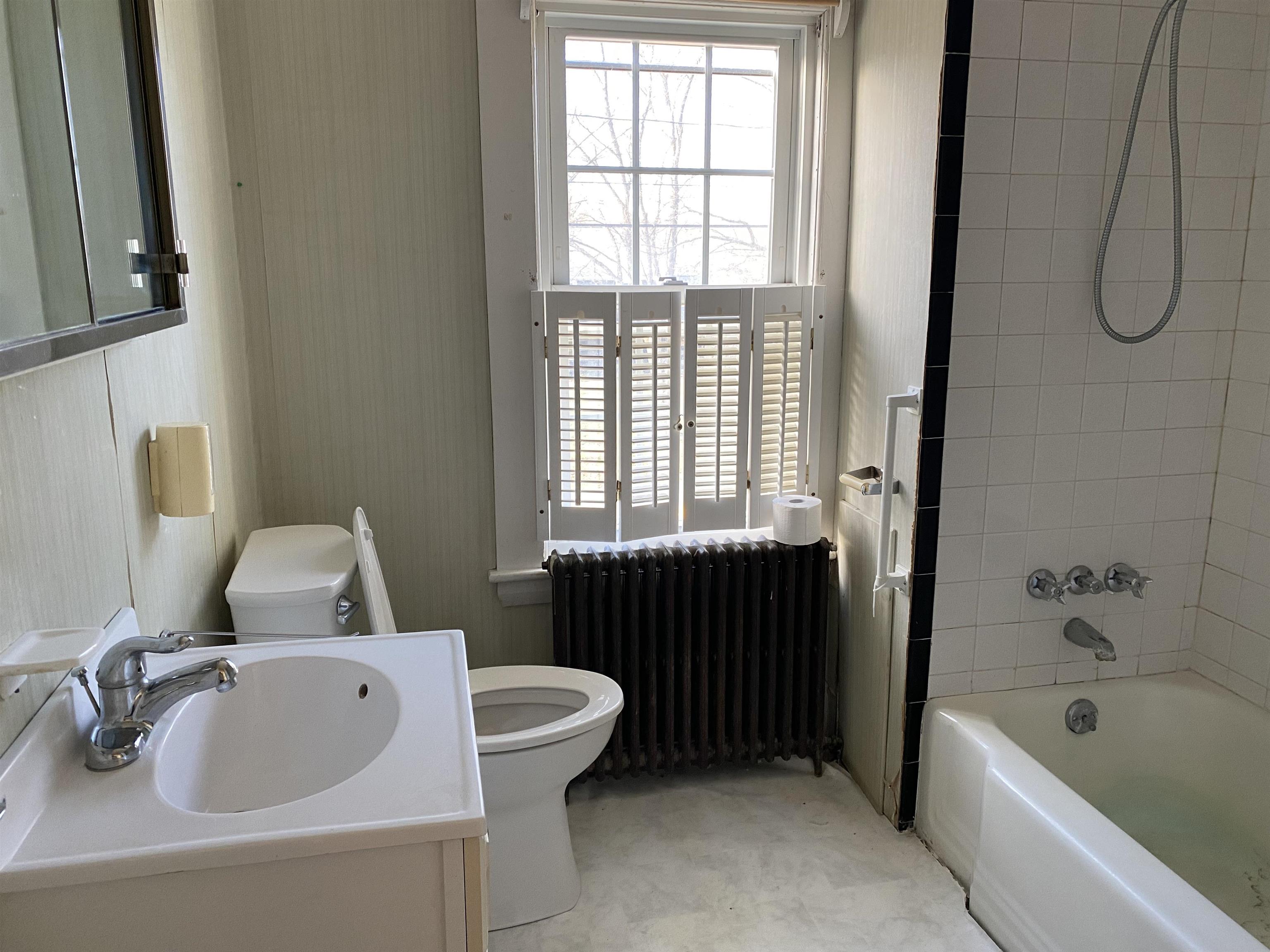 23 Post Road North Hampton, NH 03862 - Photo 21 of 40 Gallery Image 21