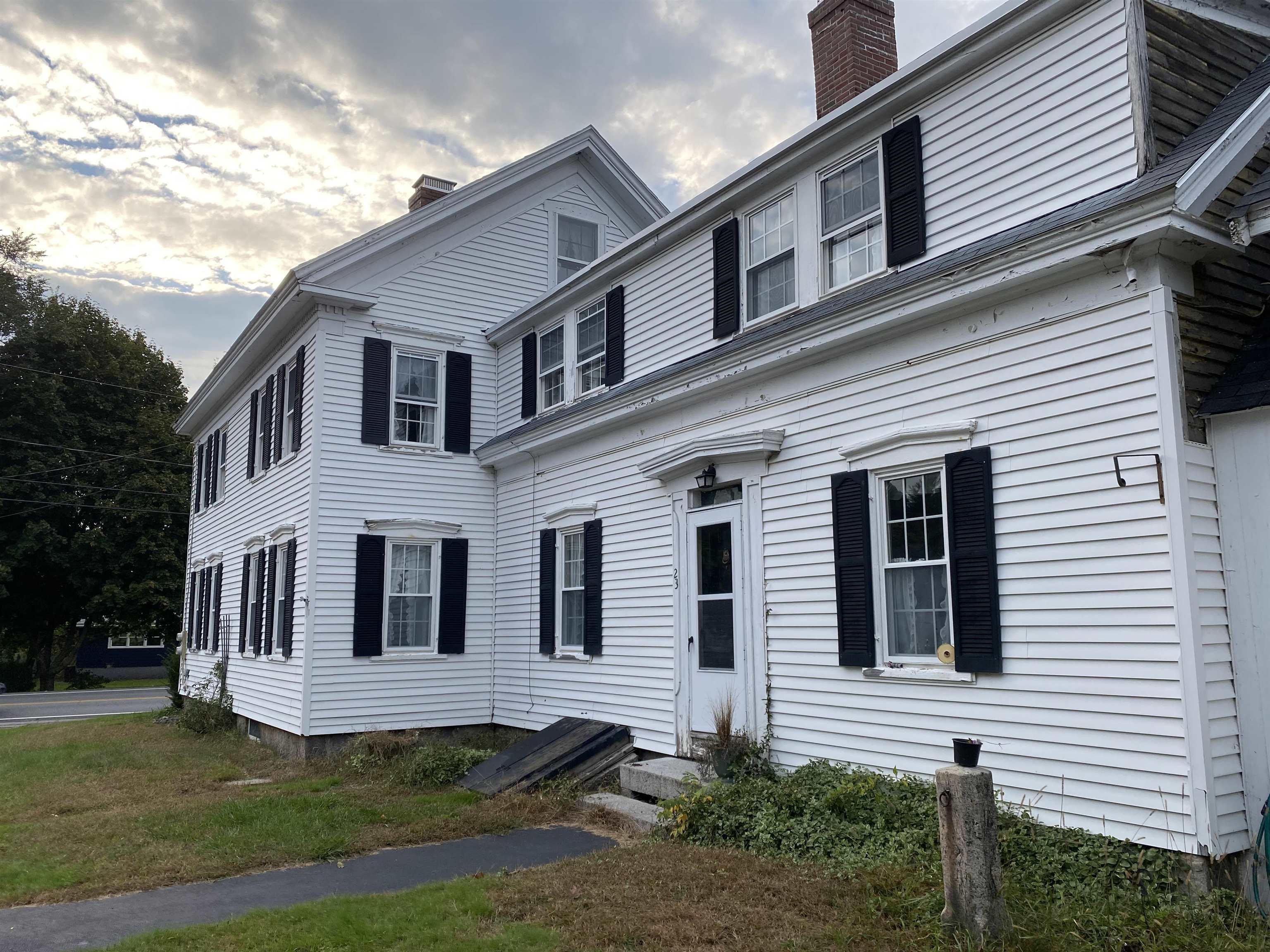 23 Post Road North Hampton, NH 03862 - Photo 3 of 40 Gallery Image 3