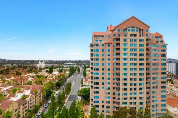 $475,000 | 3890 Nobel Drive, Unit 306, San Diego, CA 92122