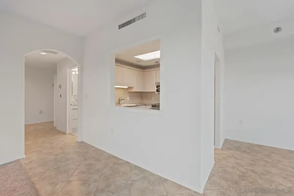 $475,000 | 3890 Nobel Drive, Unit 306, San Diego, CA 92122