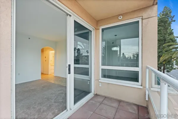 $475,000 | 3890 Nobel Drive, Unit 306, San Diego, CA 92122