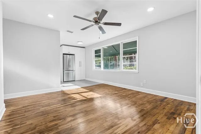 $2,200 | 2102 Auburn Street, Savannah, GA 31404