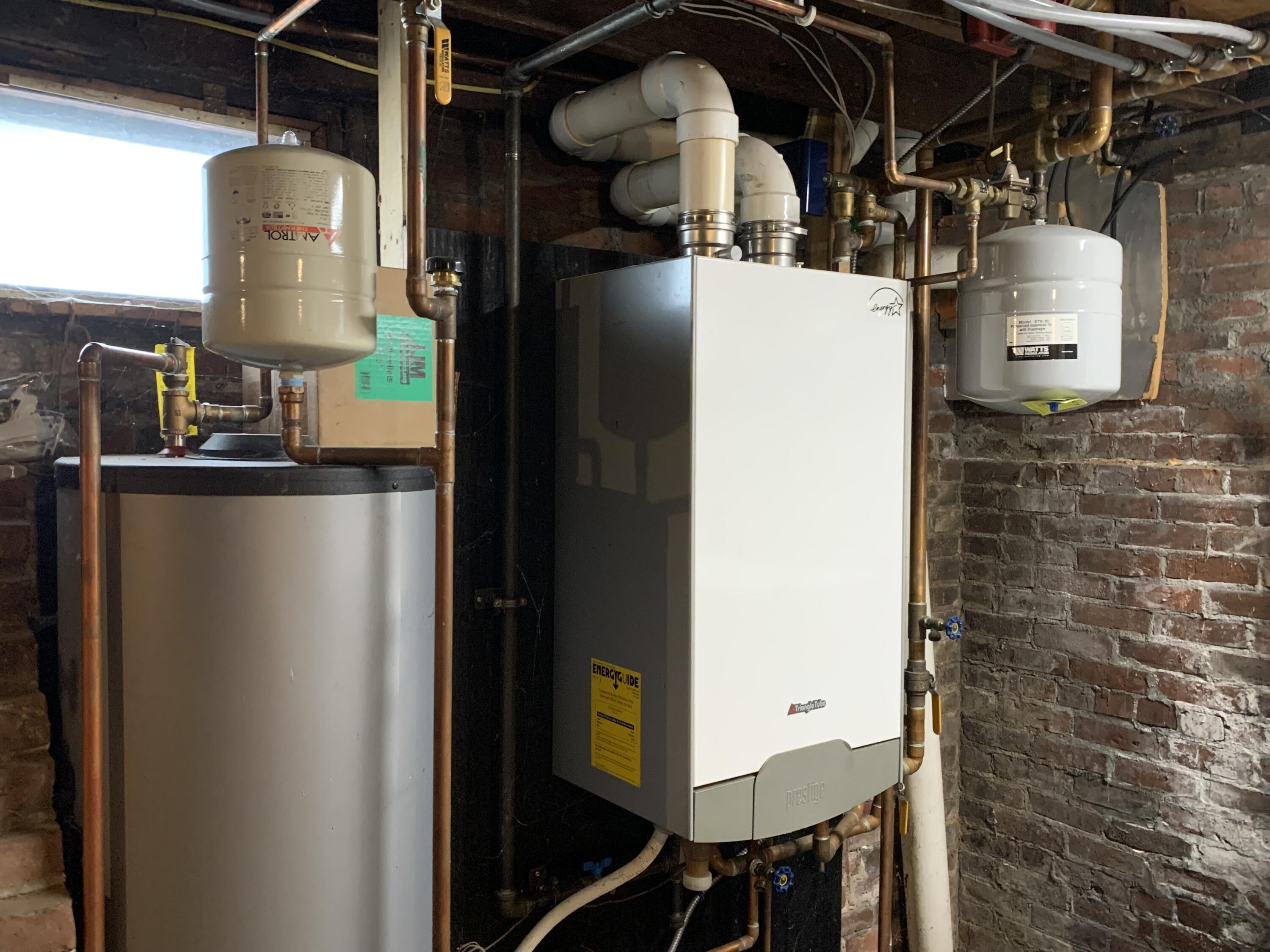 246 Oak Street Lewiston, ME 04240 - Photo 23 of 24 IMG_1885