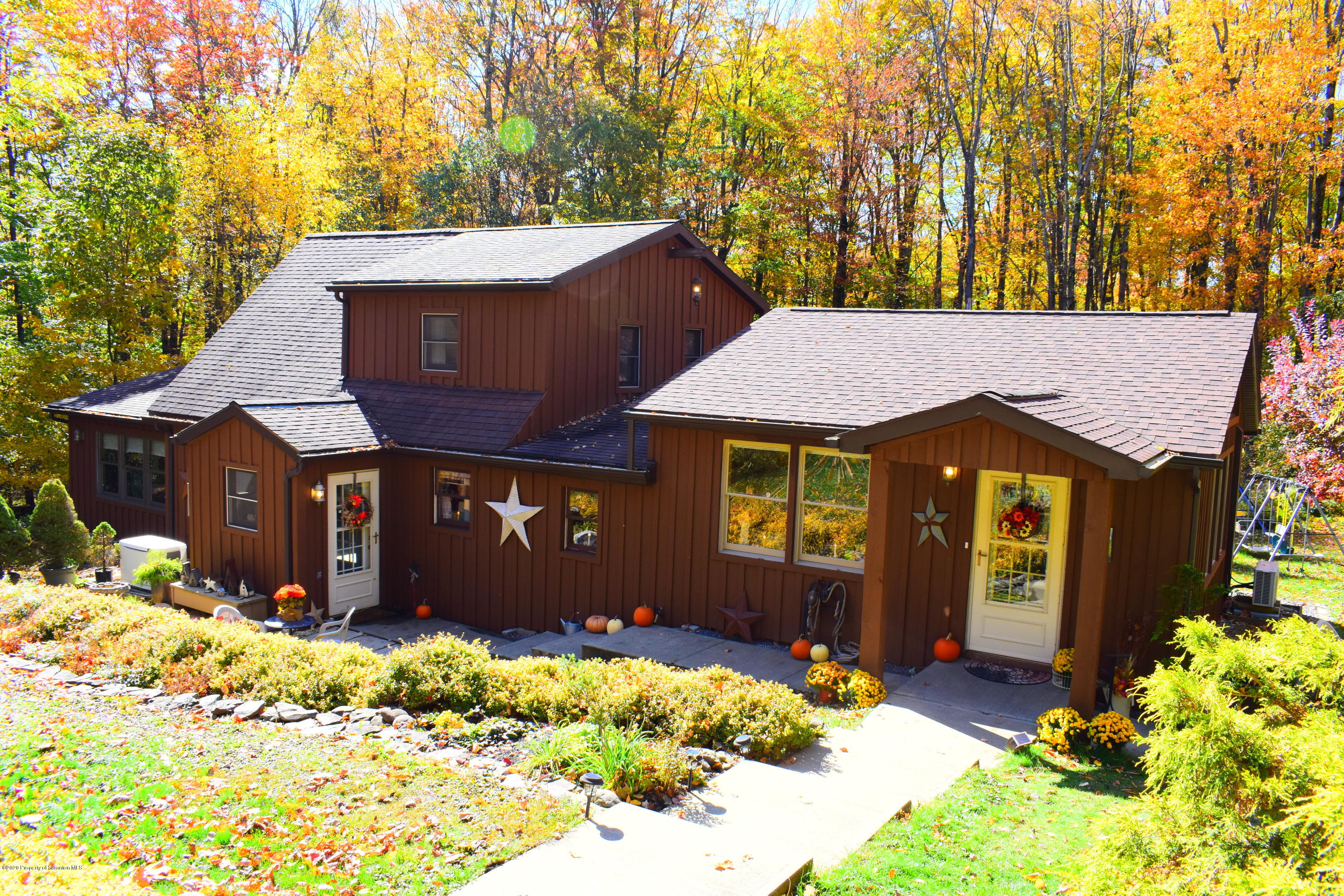 973 Washburn Road New Milford, PA 18834 - Photo 1 of 66 Gallery Image 1