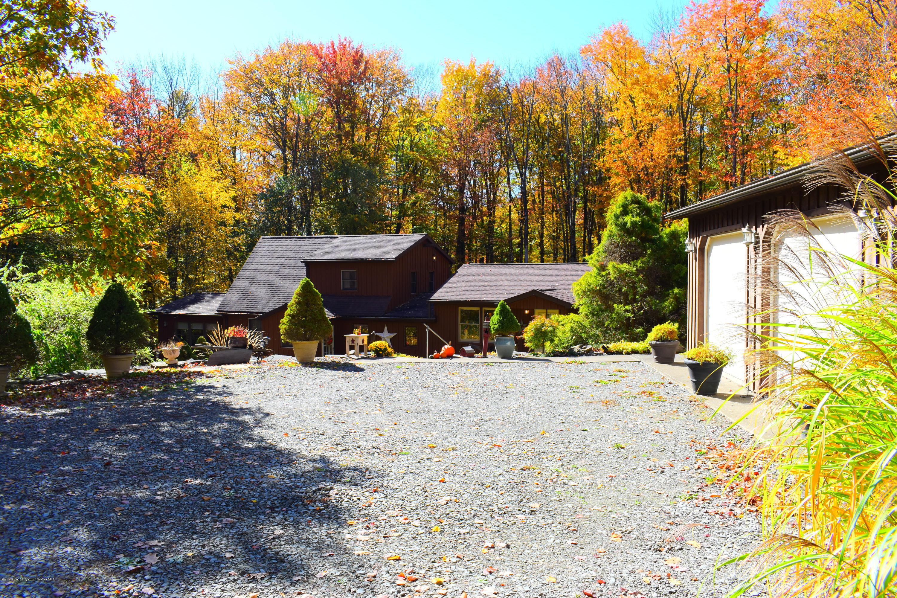 973 Washburn Road New Milford, PA 18834 - Photo 2 of 66 Gallery Image 2