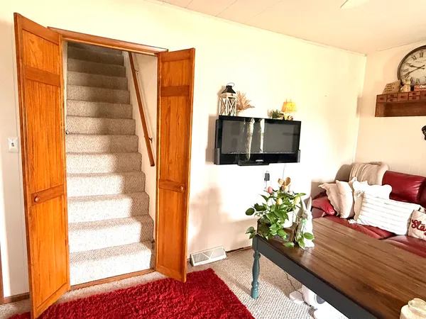 $220,000 | 205 North Illini Street, Shabbona, IL 60550