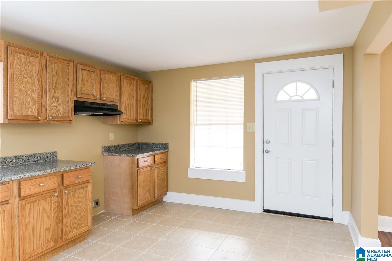 1012 Dover Lane Birmingham, AL 35214 - Photo 5 of 28