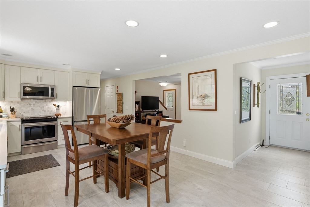 24 Merrill Road Wilbraham, MA 01095 - Photo 9 of 42 Gallery Image 9