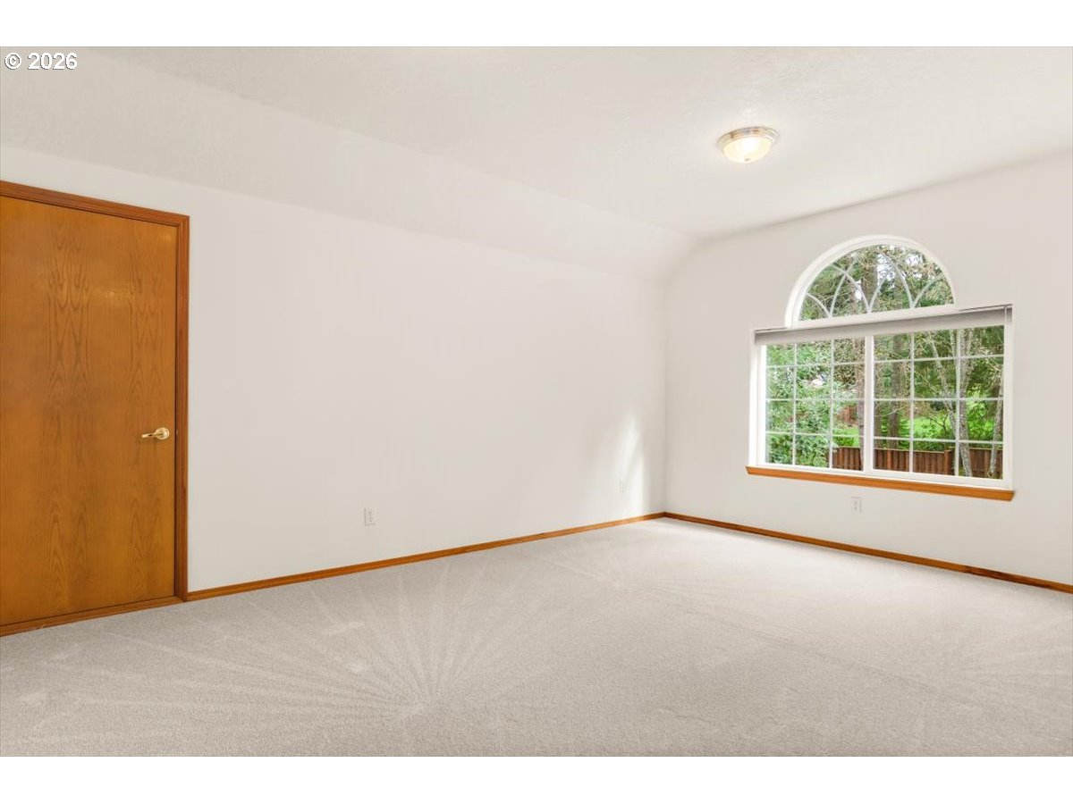 20301 Southwest Gassner Road Beaverton, OR 97007 - Photo 17 of 40 Bedroom