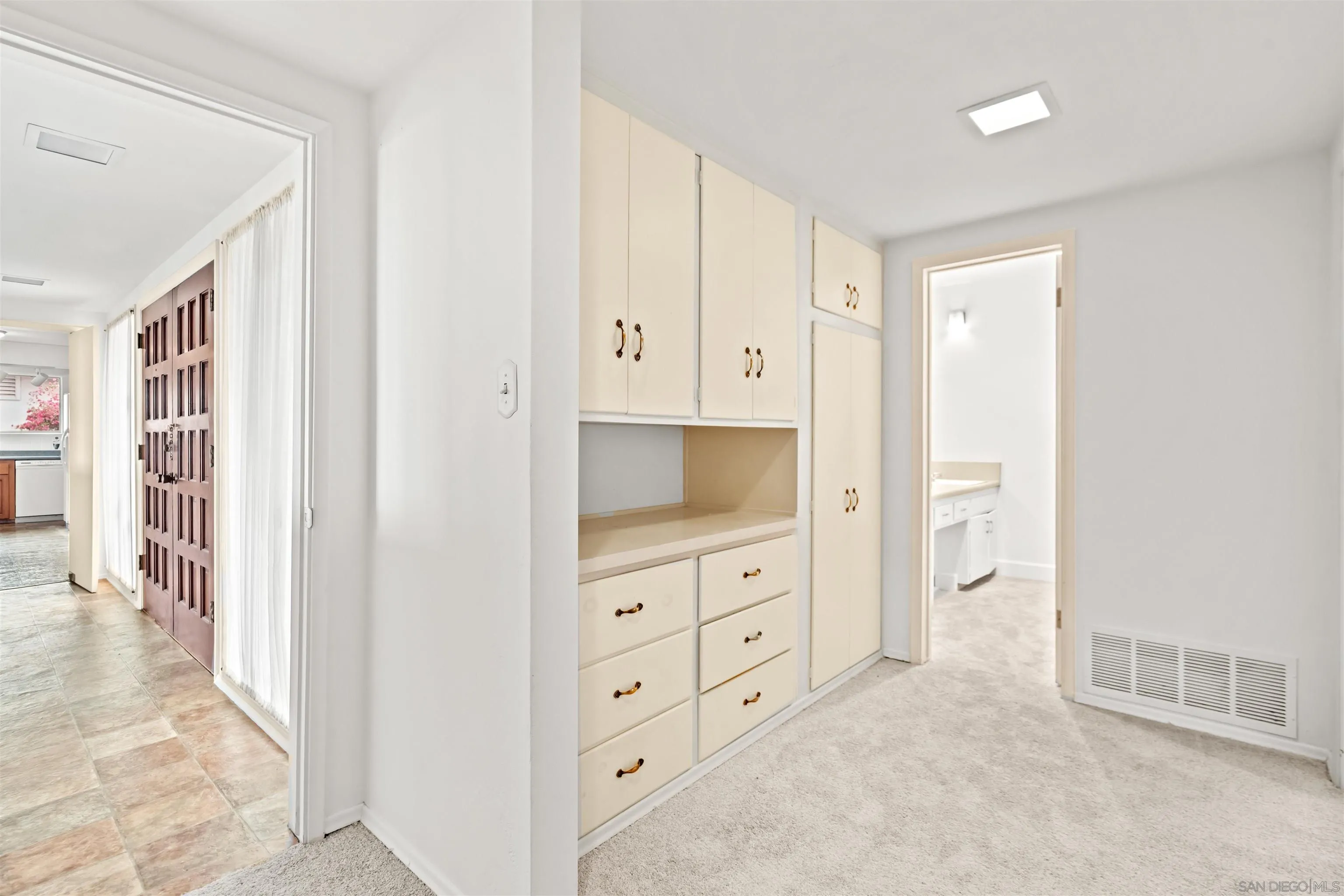 5877 Soledad Mountain Road La Jolla, CA 92037 - Photo 20 of 33