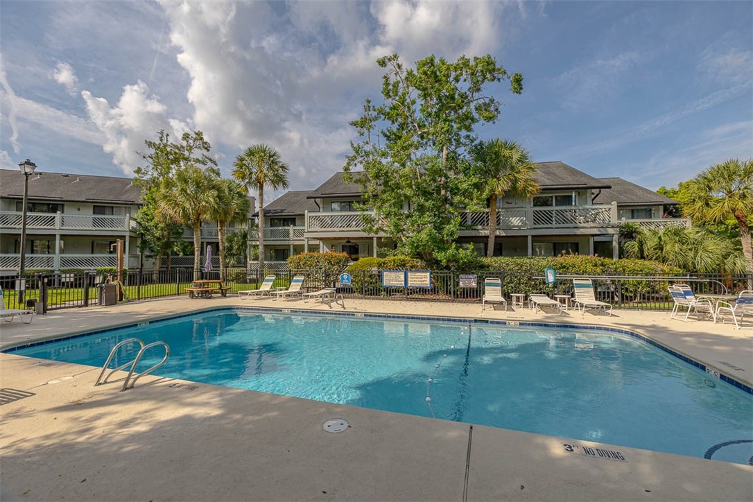 100 Blair Road, Unit E5 St. Simons Island, GA 31522 - Photo 28 of 34 Comunity Pool