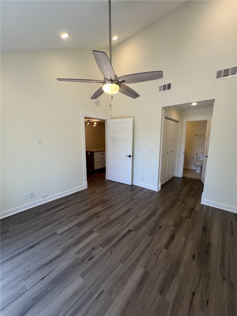 100 Blair Road, Unit E5 St. Simons Island, GA 31522 - Photo 4 of 16 Primary Bedroom