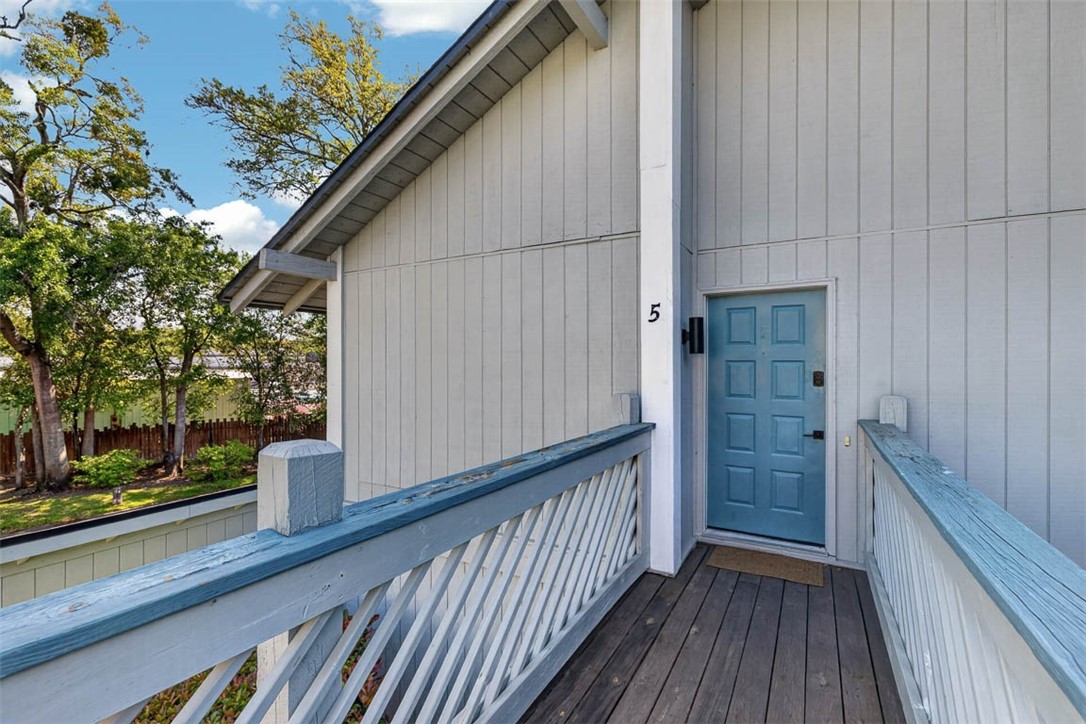100 Blair Road, Unit E5 St. Simons Island, GA 31522 - Photo 6 of 34 Front Door