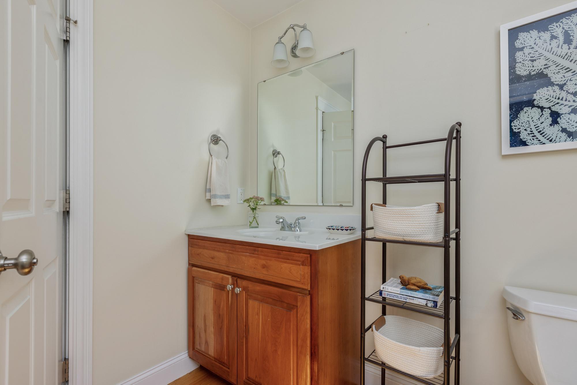 9 Longview Drive Portland, ME 04103 - Photo 17 of 42 9 Longview_W5_019