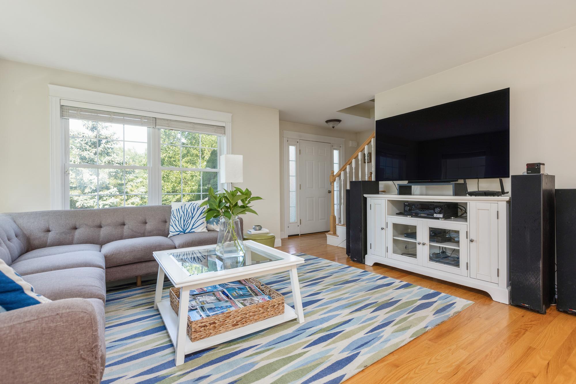 9 Longview Drive Portland, ME 04103 - Photo 10 of 42 9 Longview_W5_004