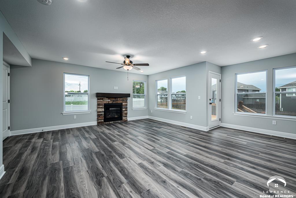 1013 2nd Street Perry, KS 66073 - Photo 6 of 20