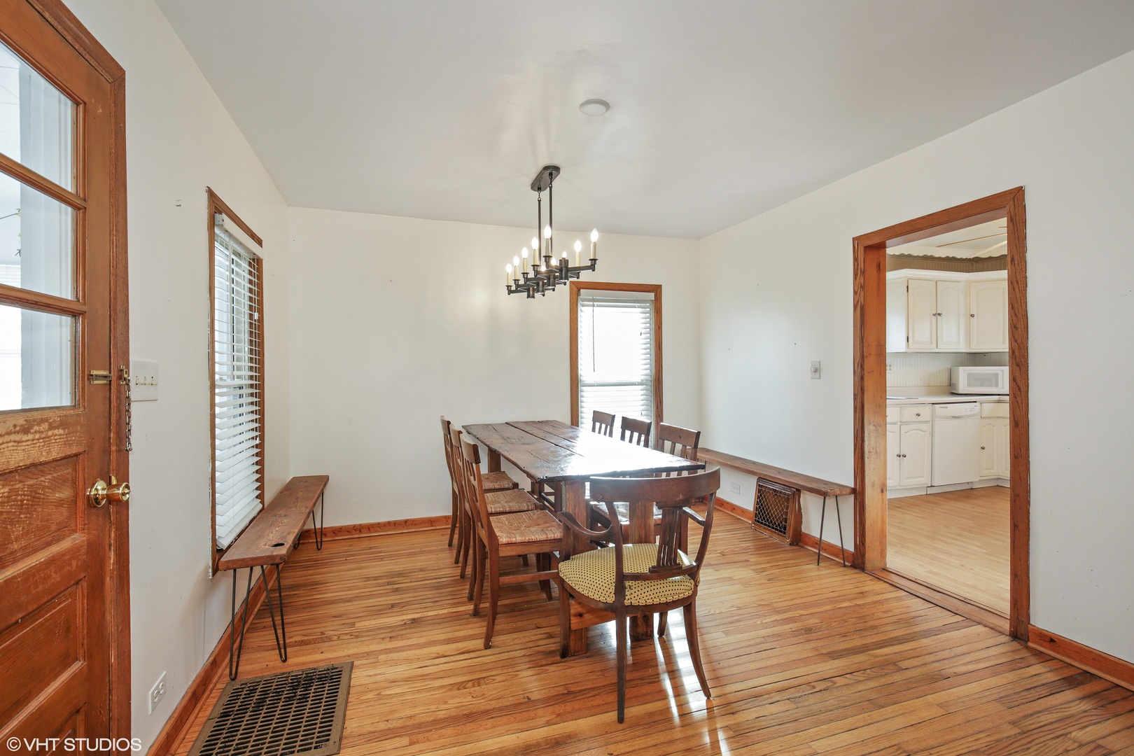 413 West Pierce Street Elburn, IL 60119 - Photo 4 of 15