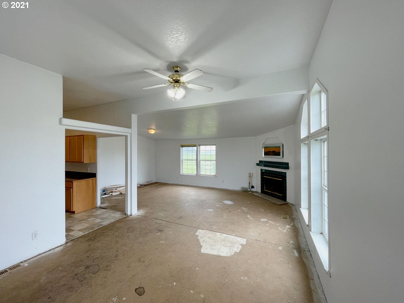 920 McCormick Loop Road Tillamook, OR 97141 - Photo 8 of 27 Gallery Image 8