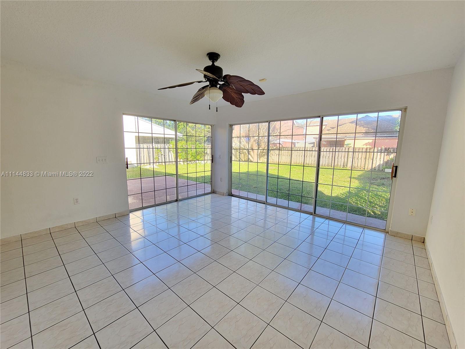 25053 Southwest 129th Place Homestead, FL 33032 - Photo 8 of 23