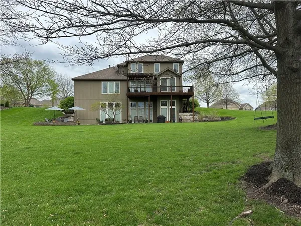 $625,000 | 10504 North Euclid Avenue, Kansas City, MO 64155