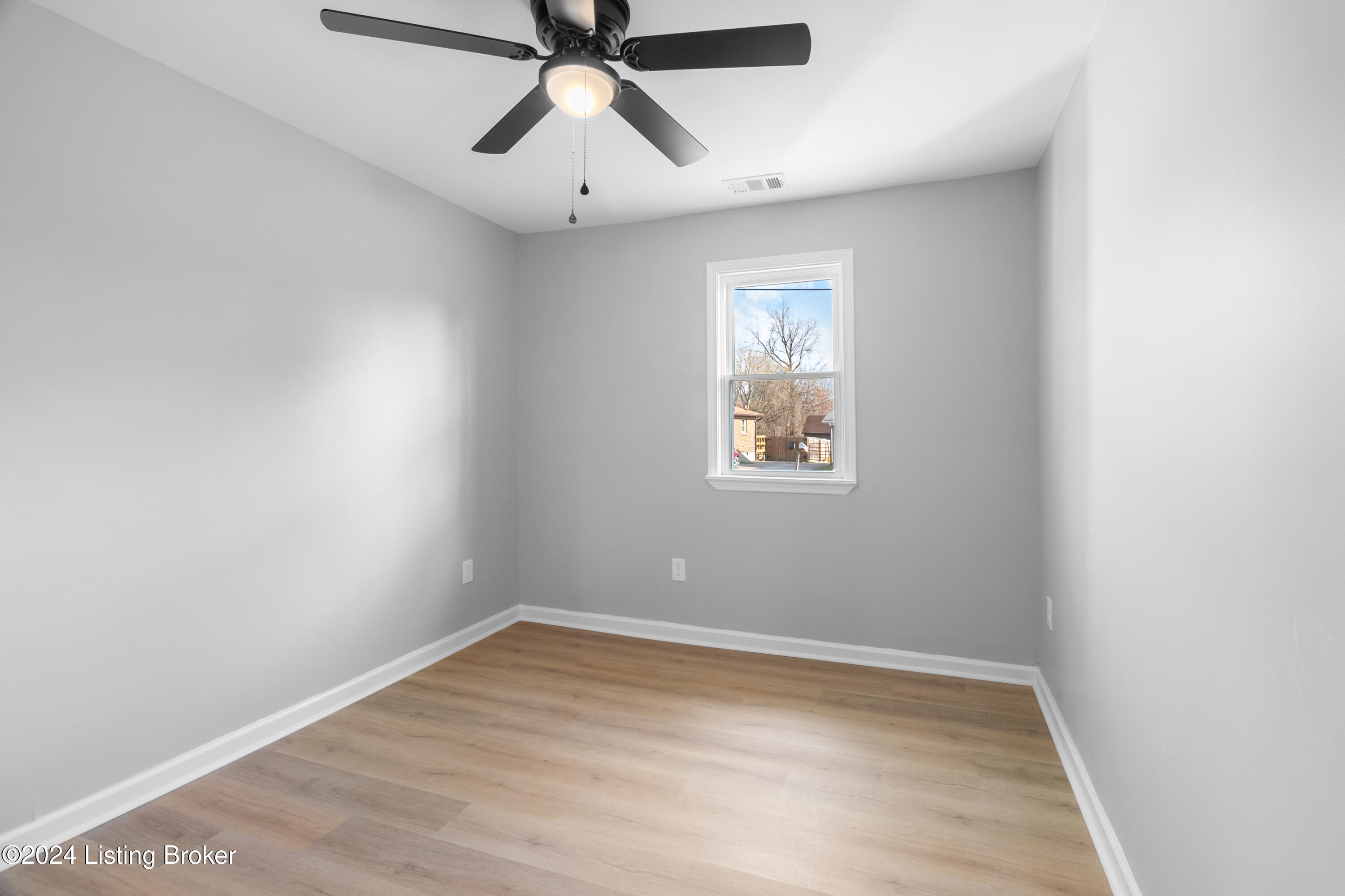 6678 Rutledge Road Louisville, KY 40258 - Photo 20 of 32 6678 Rutledge Rd - 22