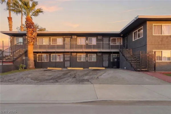 $1,350 | 180 West New York Avenue, Unit 4, Las Vegas, NV 89102