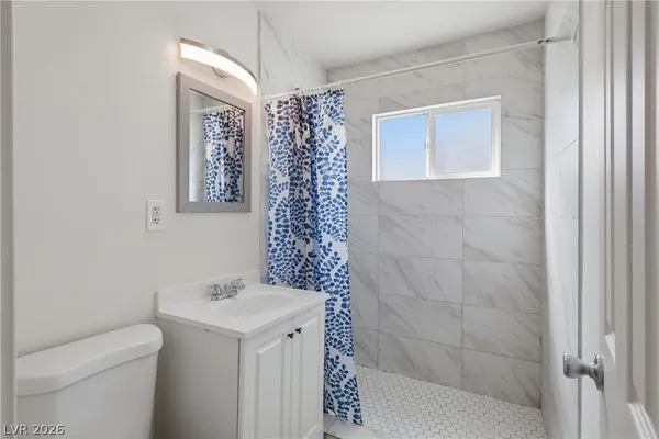 $1,350 | 180 West New York Avenue, Unit 4, Las Vegas, NV 89102